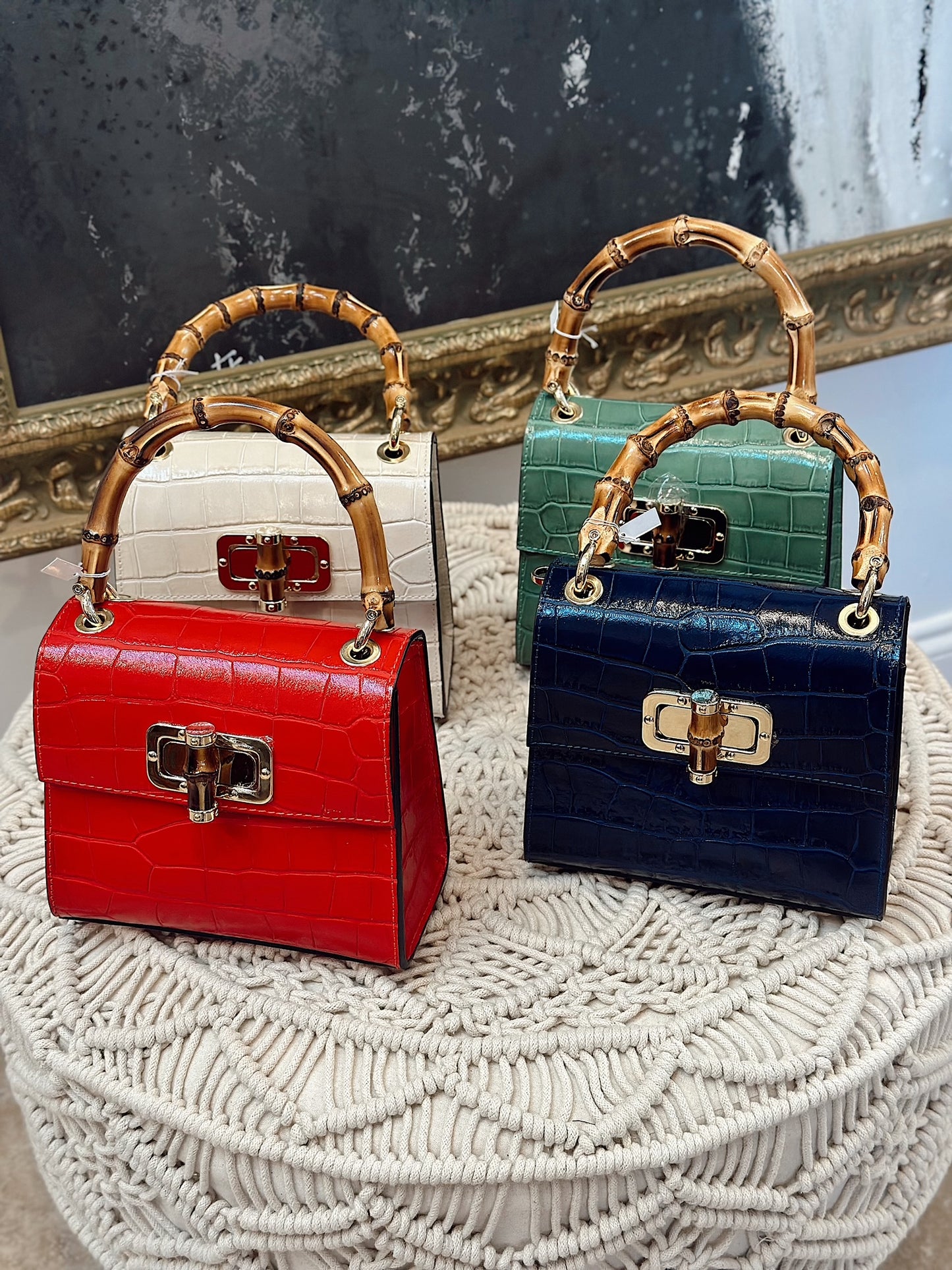 LEATHER BAG