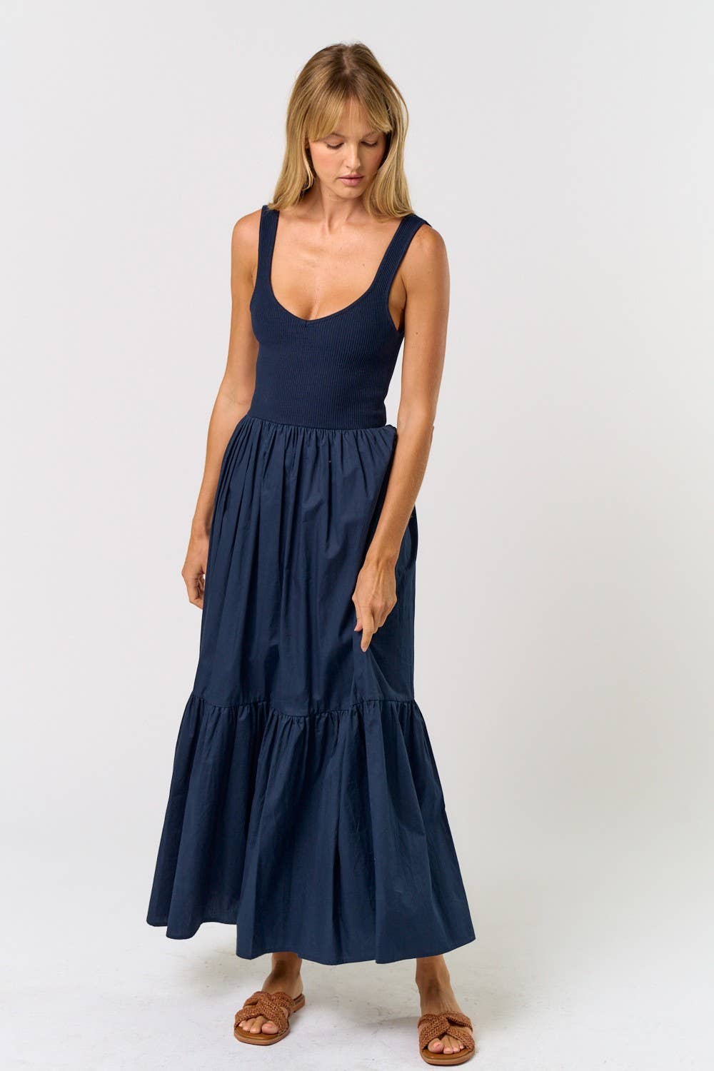 RUFFLE TIERED MAXI DRESS