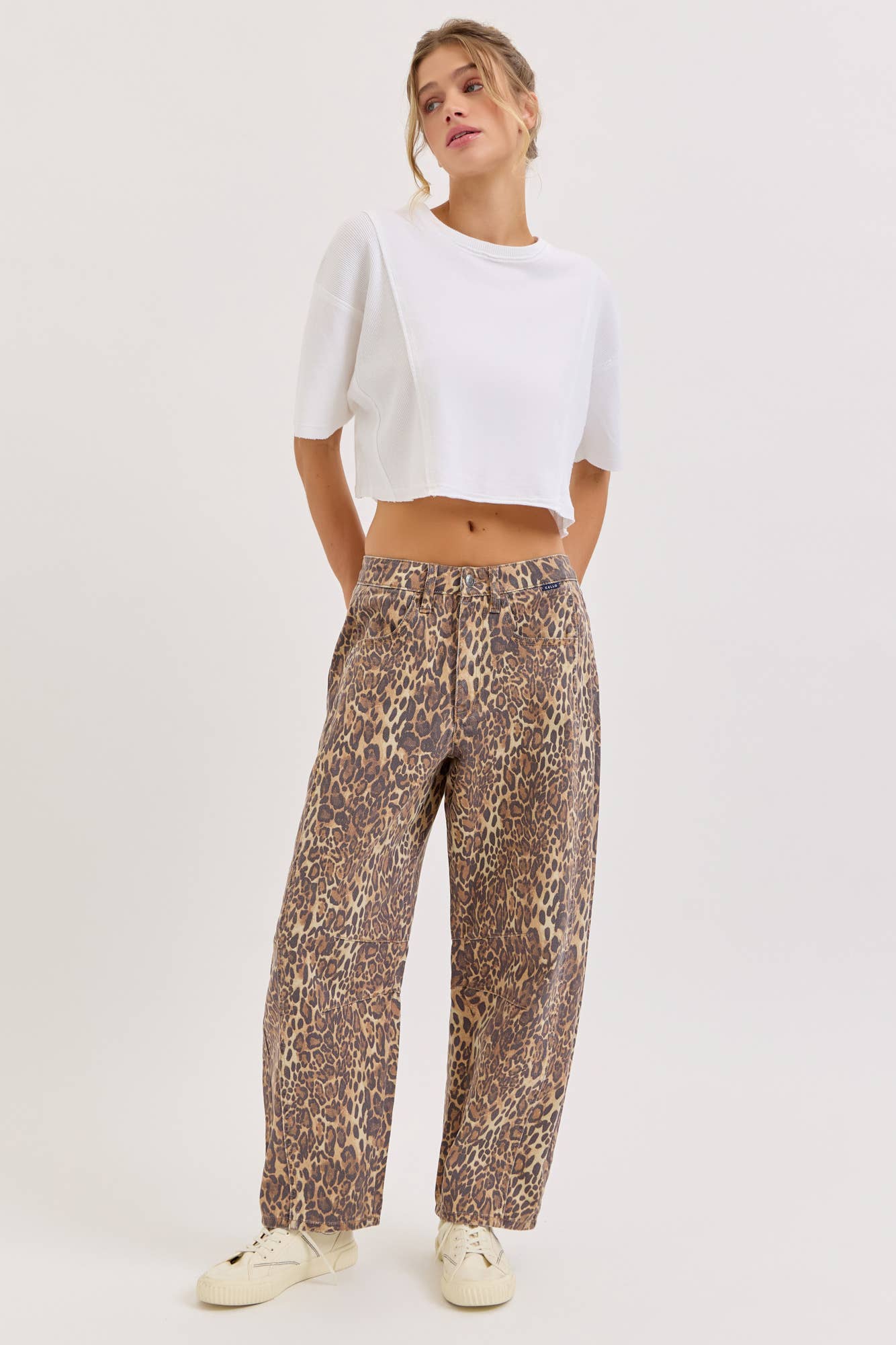 Leopard jean