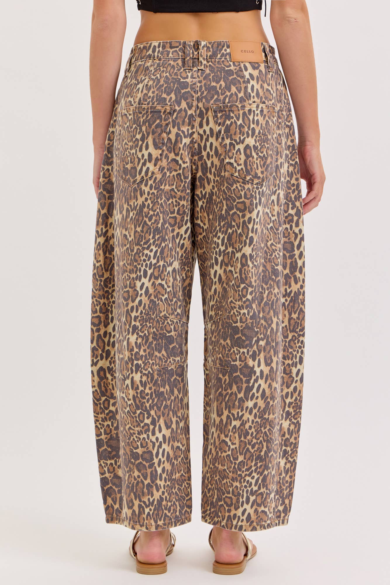 Leopard jean