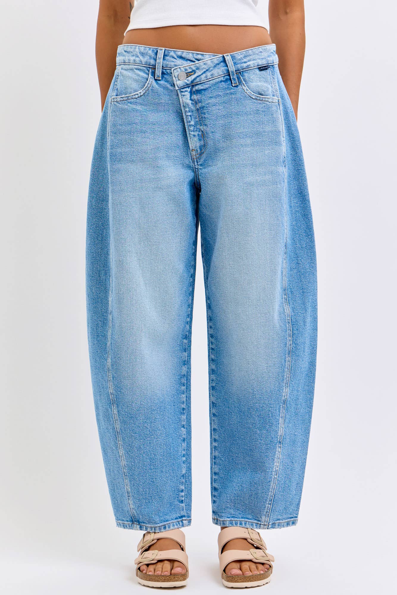 Light Denim Barrel Jean