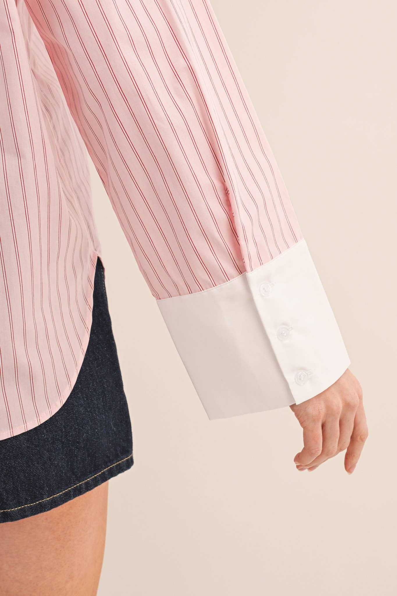 STRIPED CUFF BUTTON DOWN SHIRT