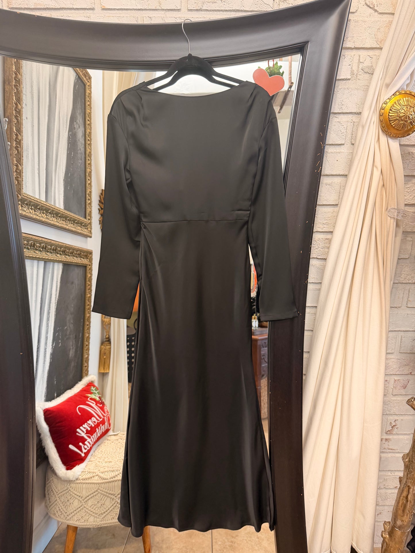 Backless satin dress