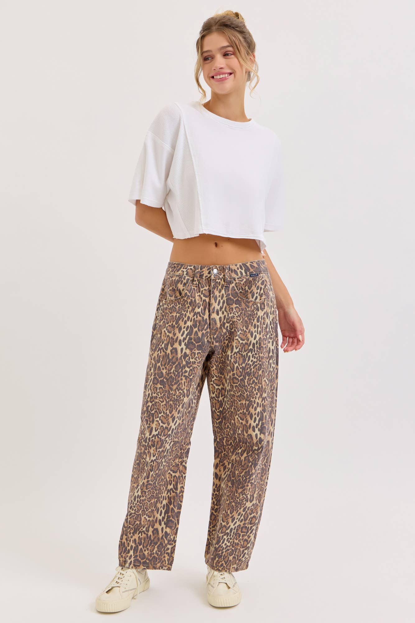 Leopard jean