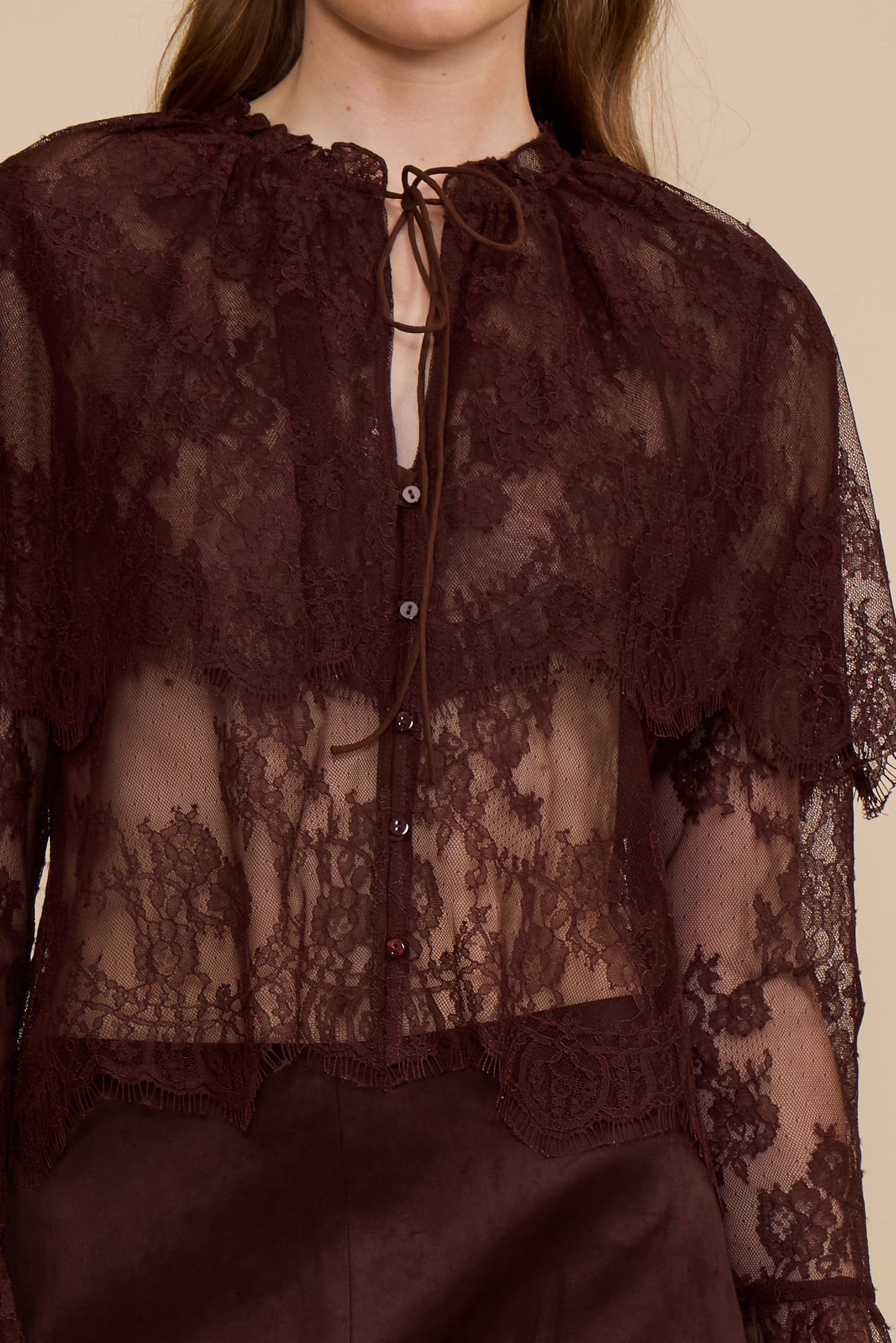 lili lace top